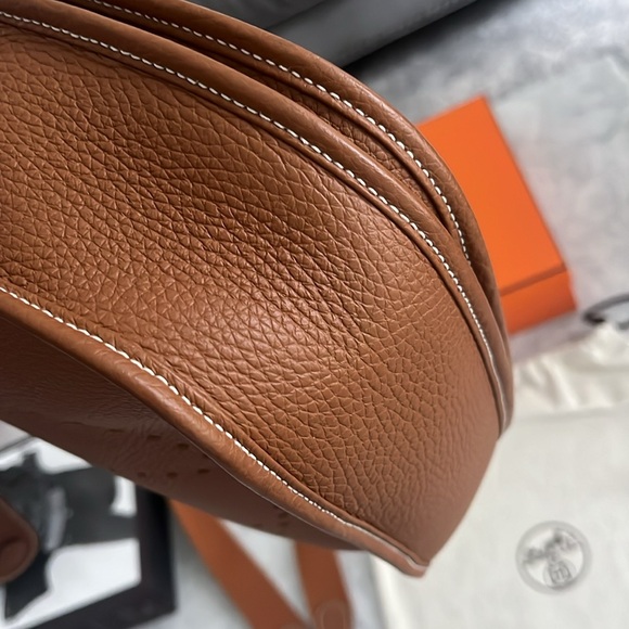 Hermes Evelyne III 29 Bag - Picture 12 of 16